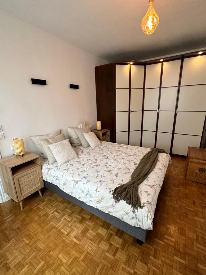 Appartement Neuf A Boulogne A 3 Mins A Pieds Du Metro Esterno foto